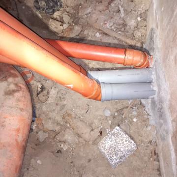 reabilitare coloane fonta, inlocuie tevi canalizare, schimbare teava fonta